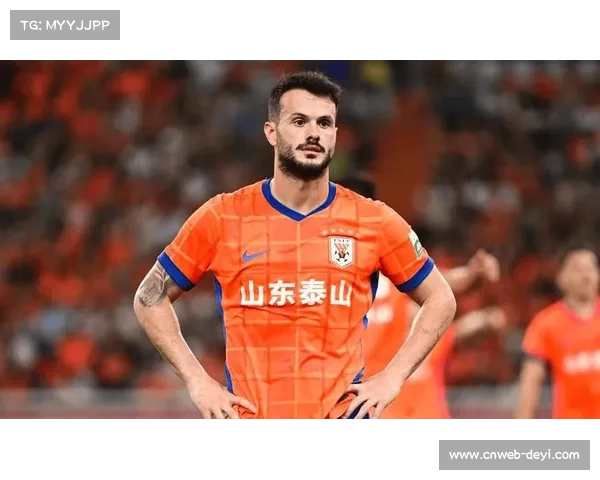 克雷桑任意球助攻卡扎伊什维利抽射，泰山定位球战术奏效